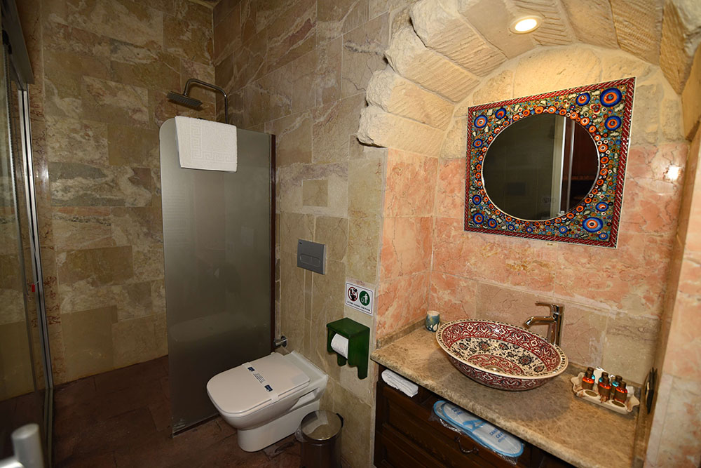 STANDART TRIPLE STONE ROOM